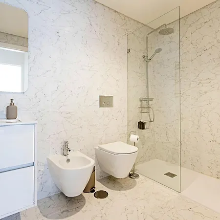 דירה New Cozy And Modern In The Heart Of