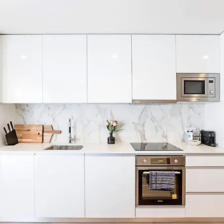 New Cozy And Modern In The Heart Of Apartament Porto