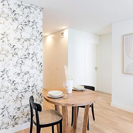 New Cozy And Modern In The Heart Of Apartment Porto