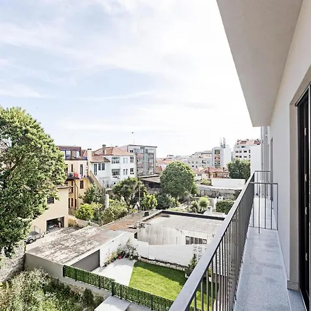 Apartment New Cozy And Modern In The Heart Of *