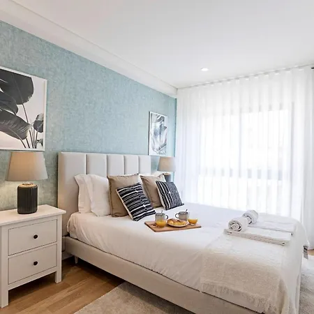 New Cozy And Modern In The Heart Of Apartment