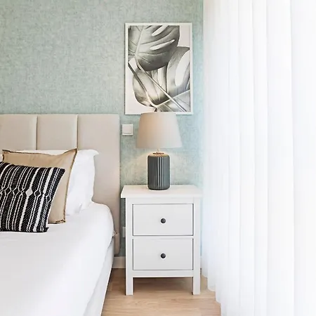 New Cozy And Modern In The Heart Of Apartment *