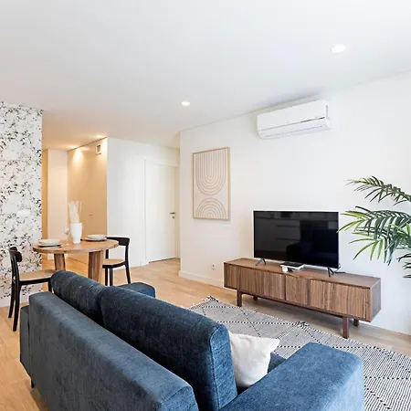 New Cozy And Modern In The Heart Of *