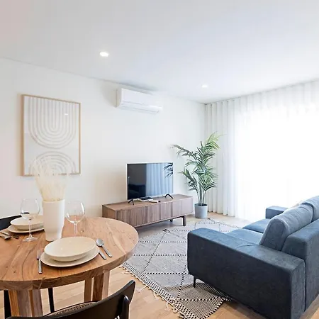 New Cozy And Modern In The Heart Of * Oporto