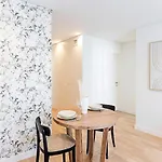 New Cozy And Modern In The Heart Of Apartmán Porto