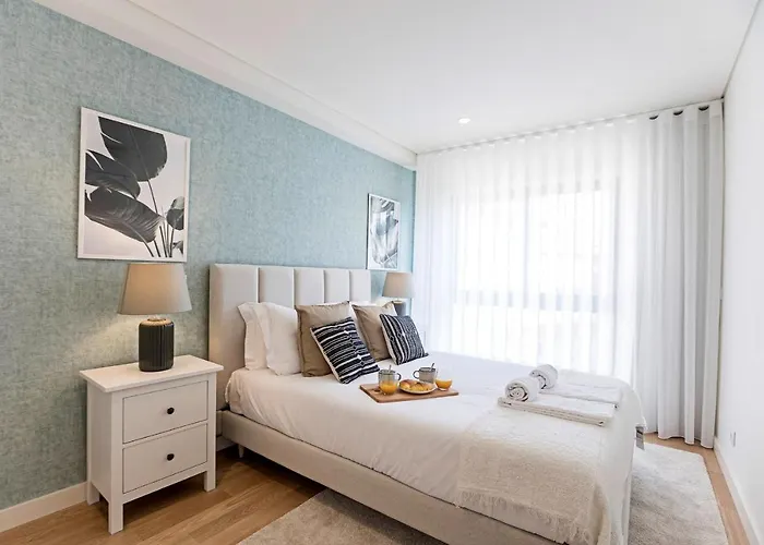 New Cozy And Modern In The Heart Of Daire